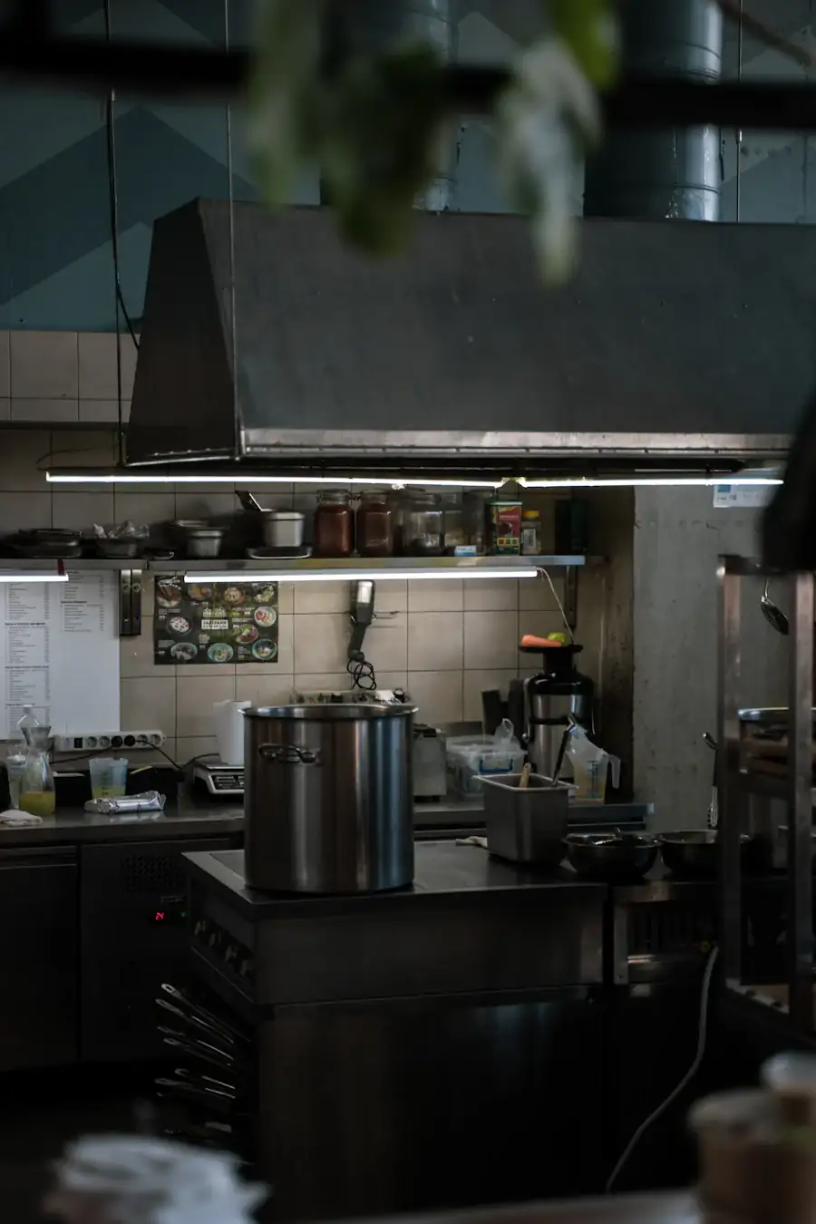 Stainless steel commercial kitchen range